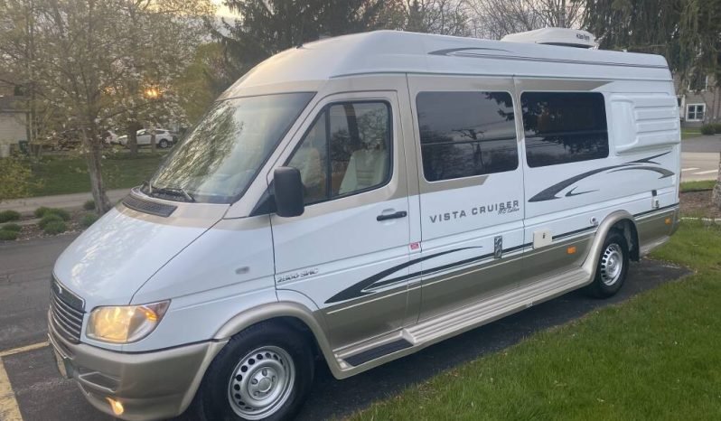 
								2006 Gulf Stream Vista Cruiser MB Edition full									