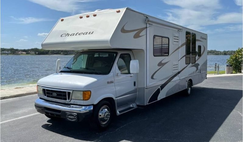 
								2007 Four Winds Chateau 31F full									