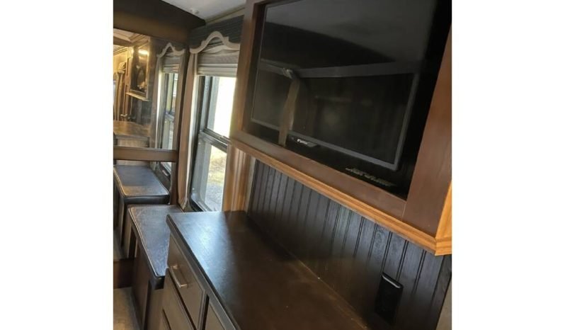 
								2015 Keystone Montana 3790 RD Motorhome full									