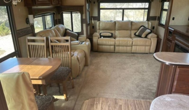 
								2015 Jayco Pinnacle 36RSQS Motorhome full									