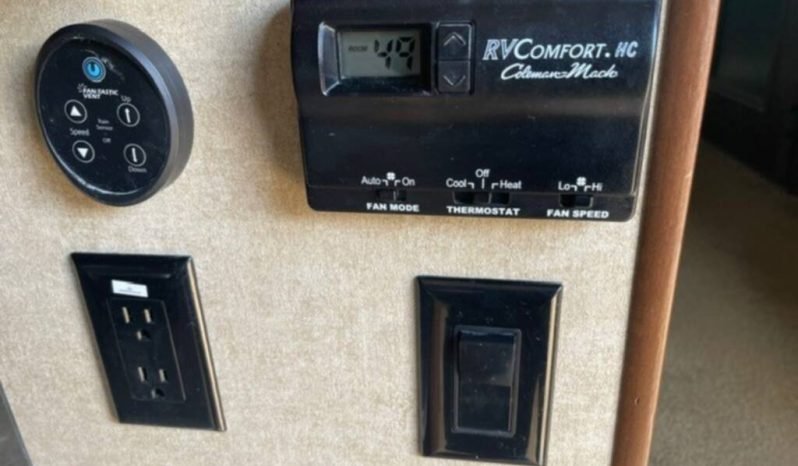 
								2015 Jayco Pinnacle 36RSQS Motorhome full									