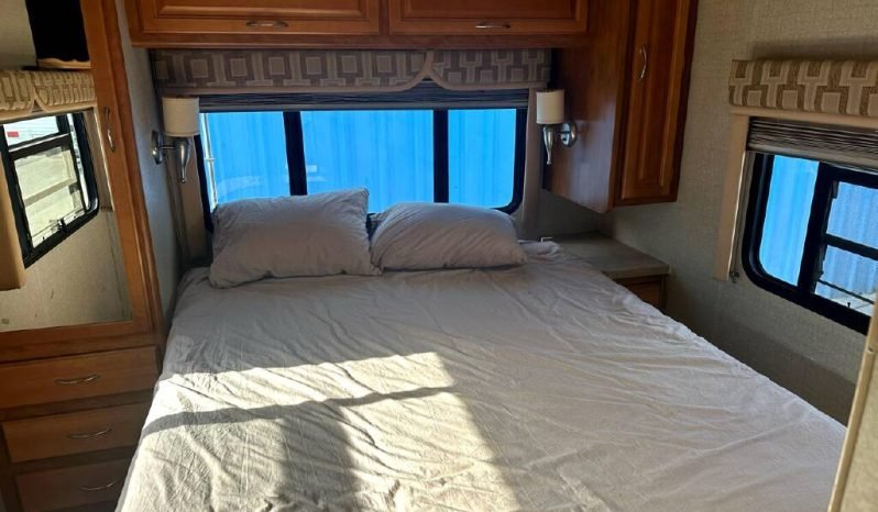 
								2007 Fleetwood Jamboree GT full									