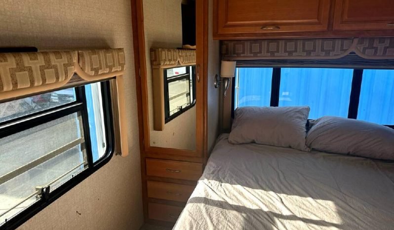 
								2007 Fleetwood Jamboree GT full									