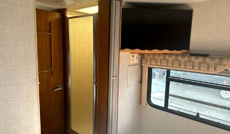 
								2007 Fleetwood Jamboree GT full									