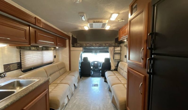 
								2008 Fleetwood Quest 24E full									