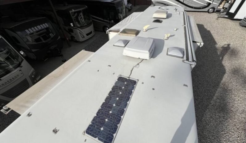 
								2005 National Tropical 370LX full									