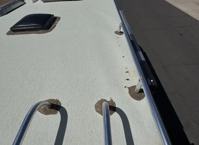 
								2008 Phoenix cruiser 2350 full									