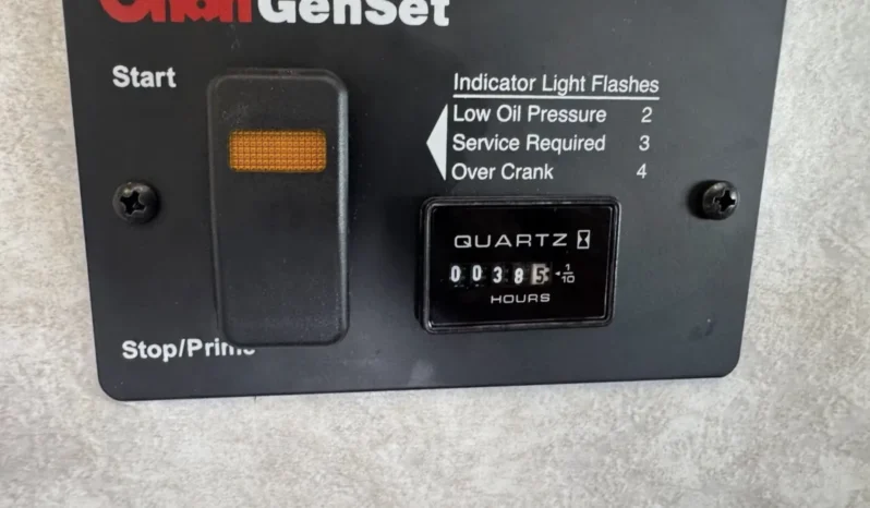 
								2008 Phoenix cruiser 2350 full									