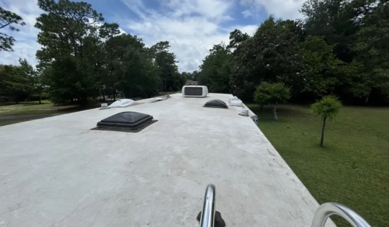 
								2001 Four Winds 28A Class C Motorhome full									