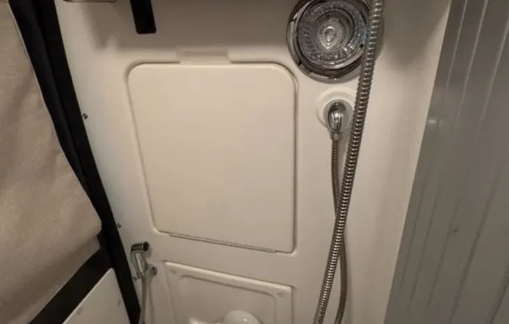 
								2019 Winnebago Travato full									