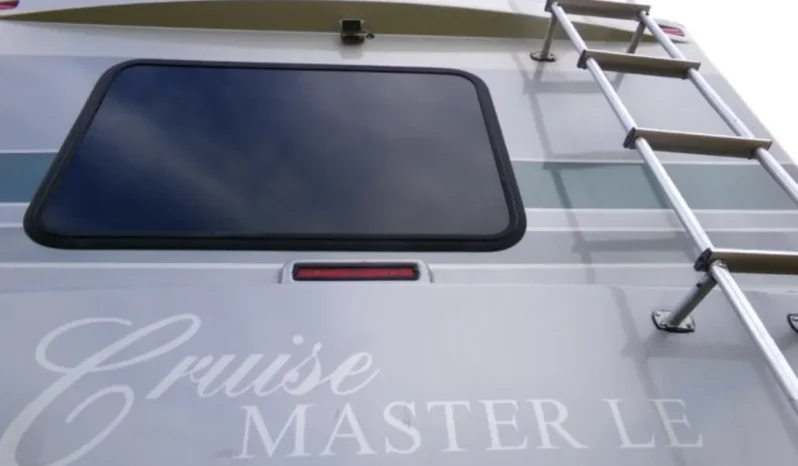 
								2005 Georgie Boy Cruise Master LE 3640 full									